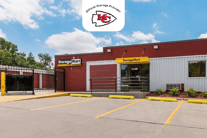 StorageMart in Des Moines - Official Storage Provider for the Kansas City Chiefs